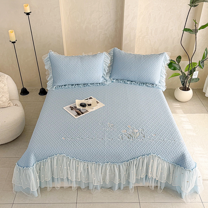 91家纺网 家纺一手货源 找家纺 金绣美居 2026新款PE高分子凉感席冰感床裙款三件套-安然影 安然影-蓝色