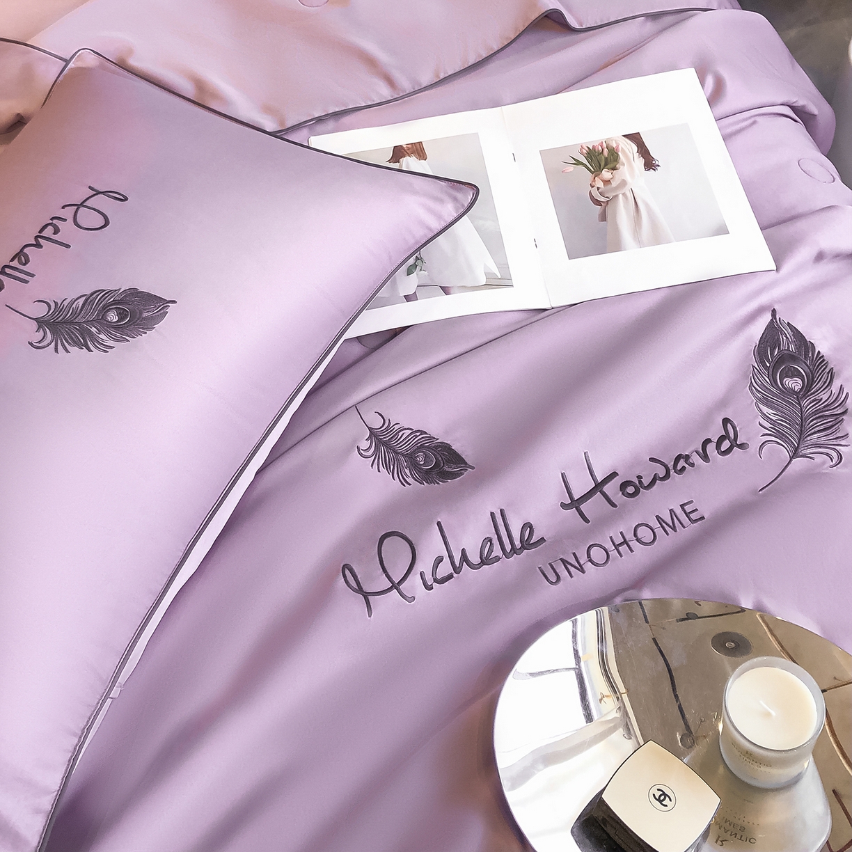 91家纺网 家纺一手货源 找家纺 吾诺家居 2026新款双拼及羽毛刺绣夏被夏凉被空调被四件套-柔羽 羽毛紫