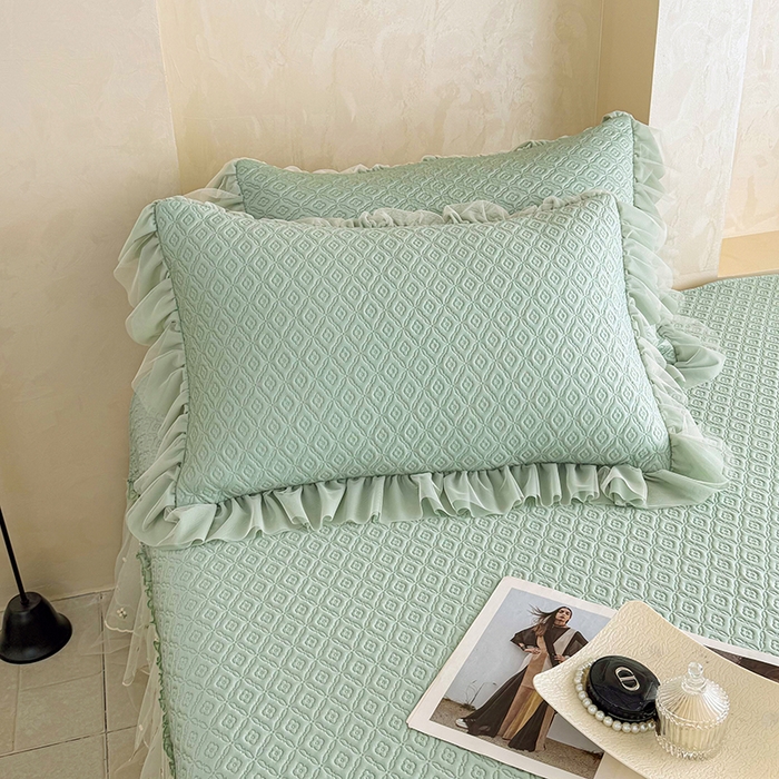 91家纺网 家纺一手货源 找家纺 金绣美居 2026新款PE高分子凉感席冰感床裙款三件套-安然影 安然影-清水绿