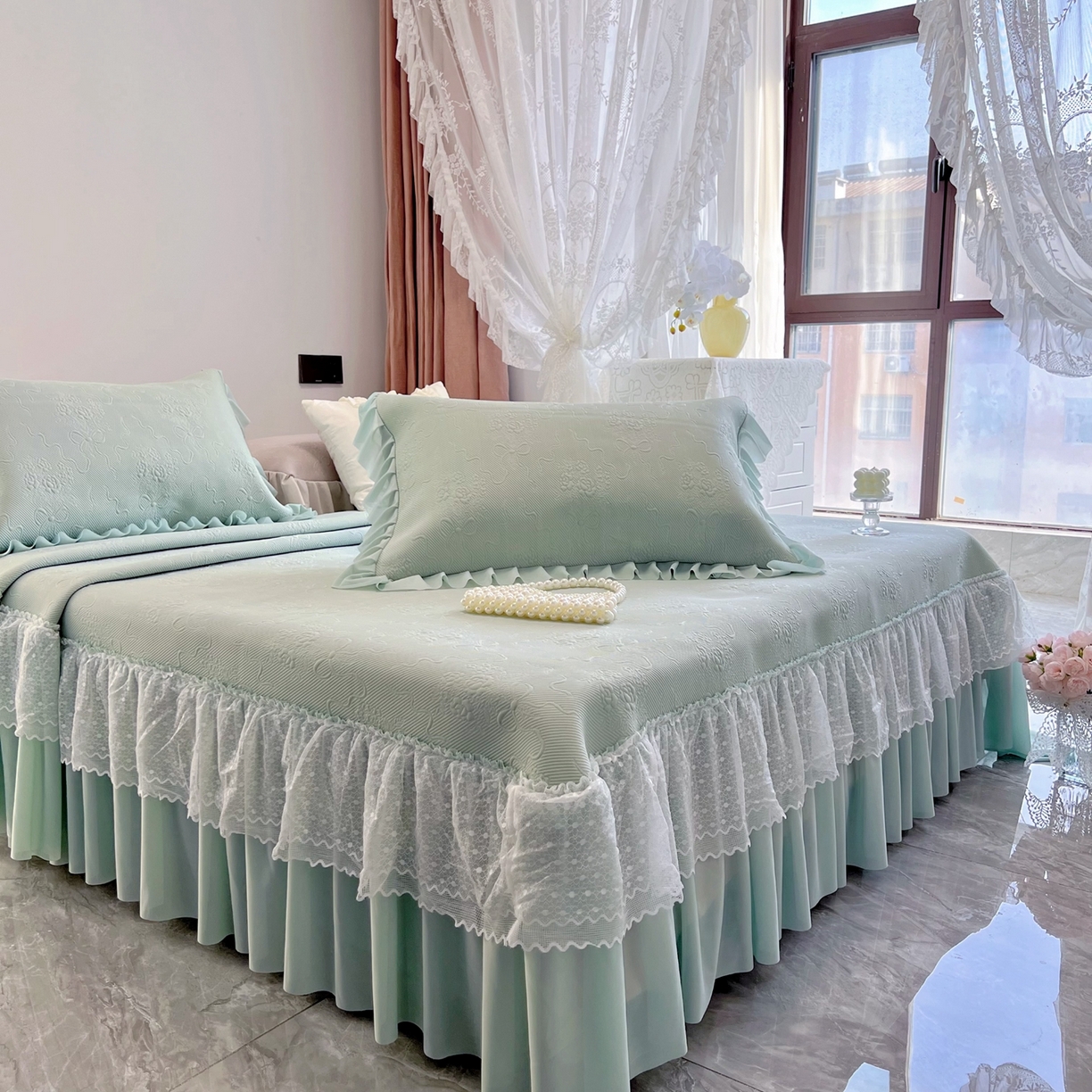 91家纺网 家纺一手货源 找家纺 恋尚羽 2026新款高分子PE凉泡泡大床裙凉感席波浪冰豆豆凉席席子三件套-蝴蝶结系列手捧花 绿色