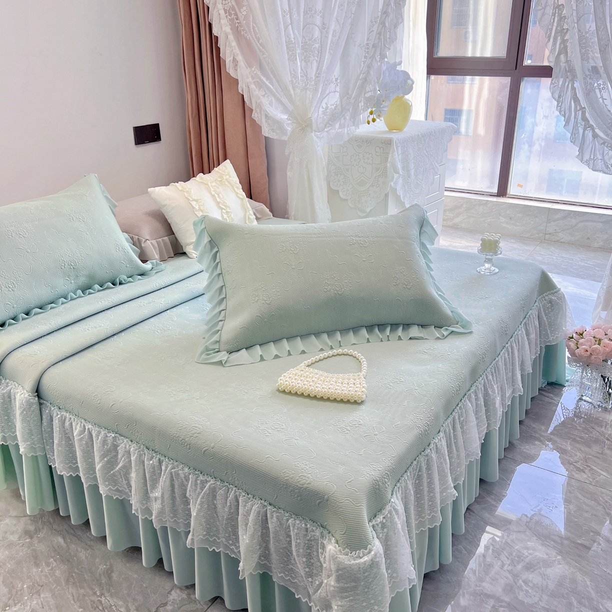 91家纺网 家纺一手货源 找家纺 恋尚羽 2026新款高分子PE凉泡泡大床裙凉感席波浪冰豆豆凉席席子三件套-蝴蝶结系列手捧花 绿色