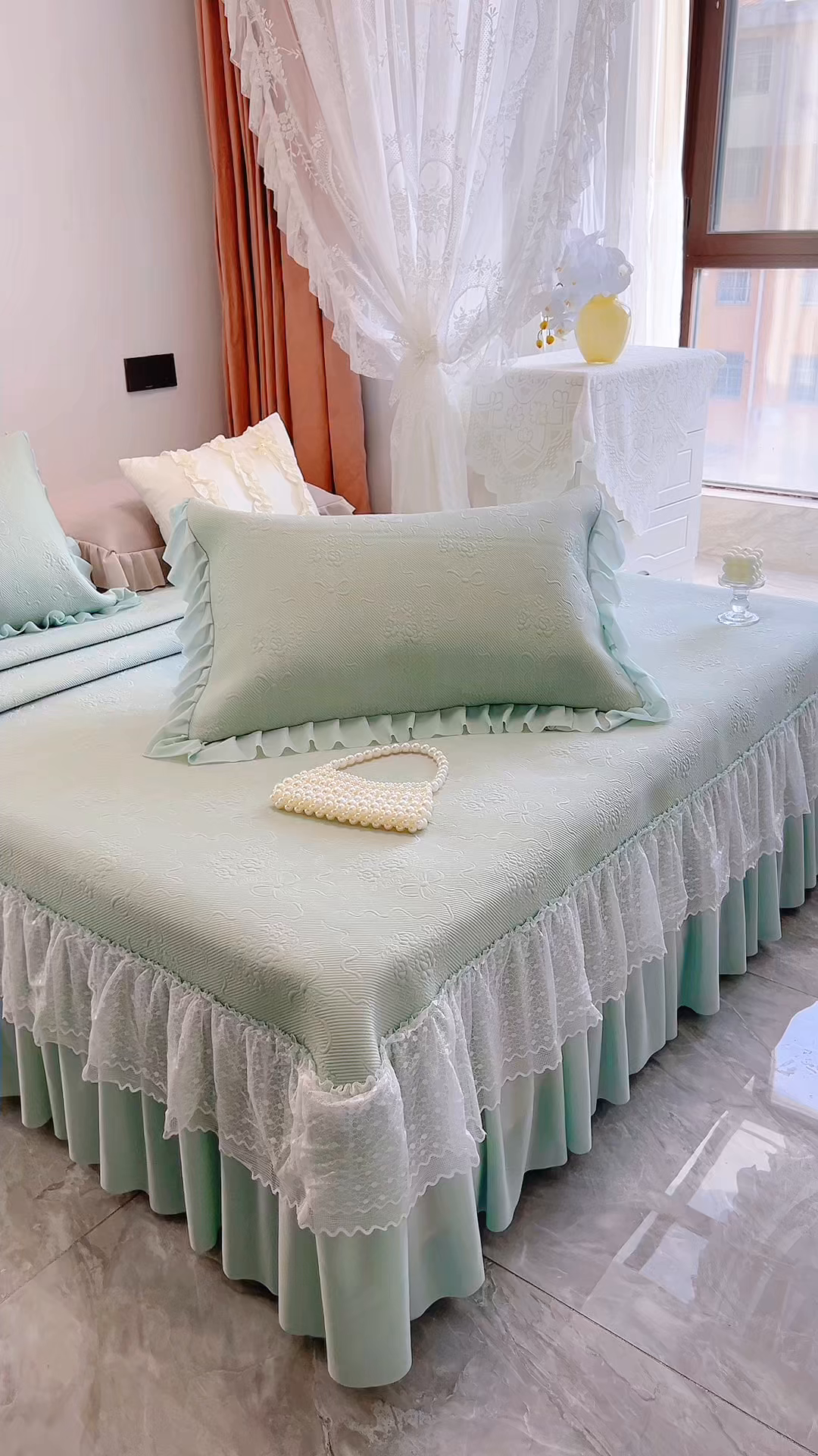 91家纺网 家纺一手货源 找家纺 恋尚羽 2026新款高分子PE凉泡泡大床裙凉感席波浪冰豆豆凉席席子三件套-蝴蝶结系列手捧花 绿色