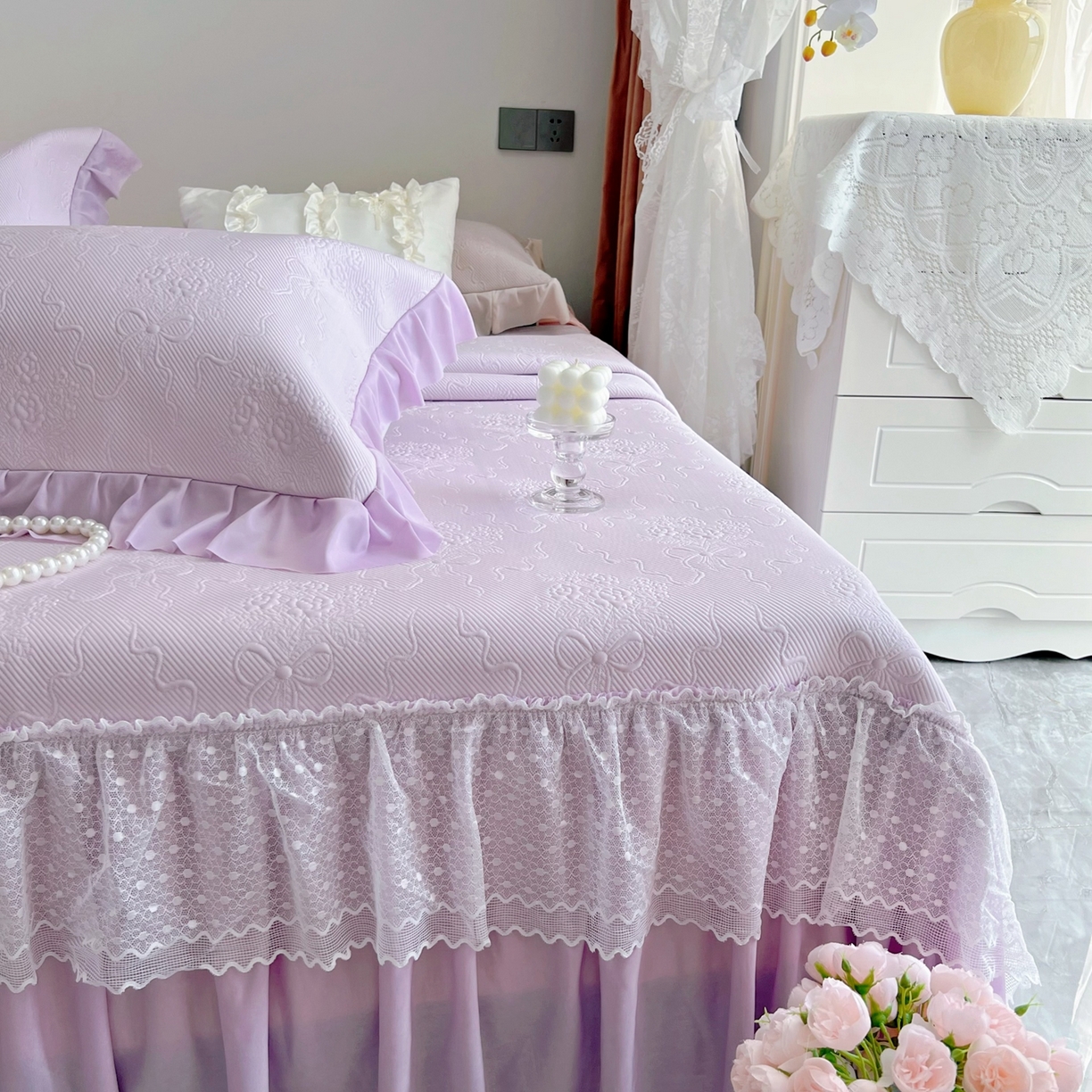 91家纺网 家纺一手货源 找家纺 恋尚羽 2026新款高分子PE凉泡泡大床裙凉感席波浪冰豆豆凉席席子三件套-蝴蝶结系列手捧花 紫色