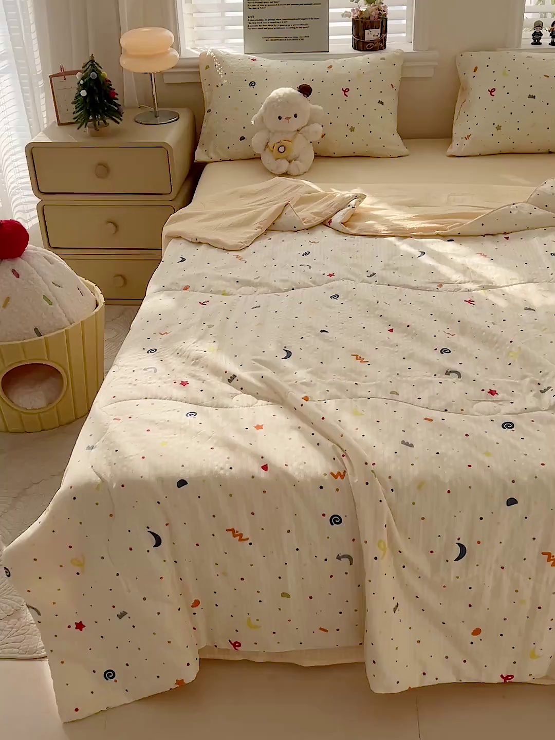 91家纺网 家纺一手货源 找家纺 王朝国际 2026新款A类彩竺棉印花夏被四件套 奶油派