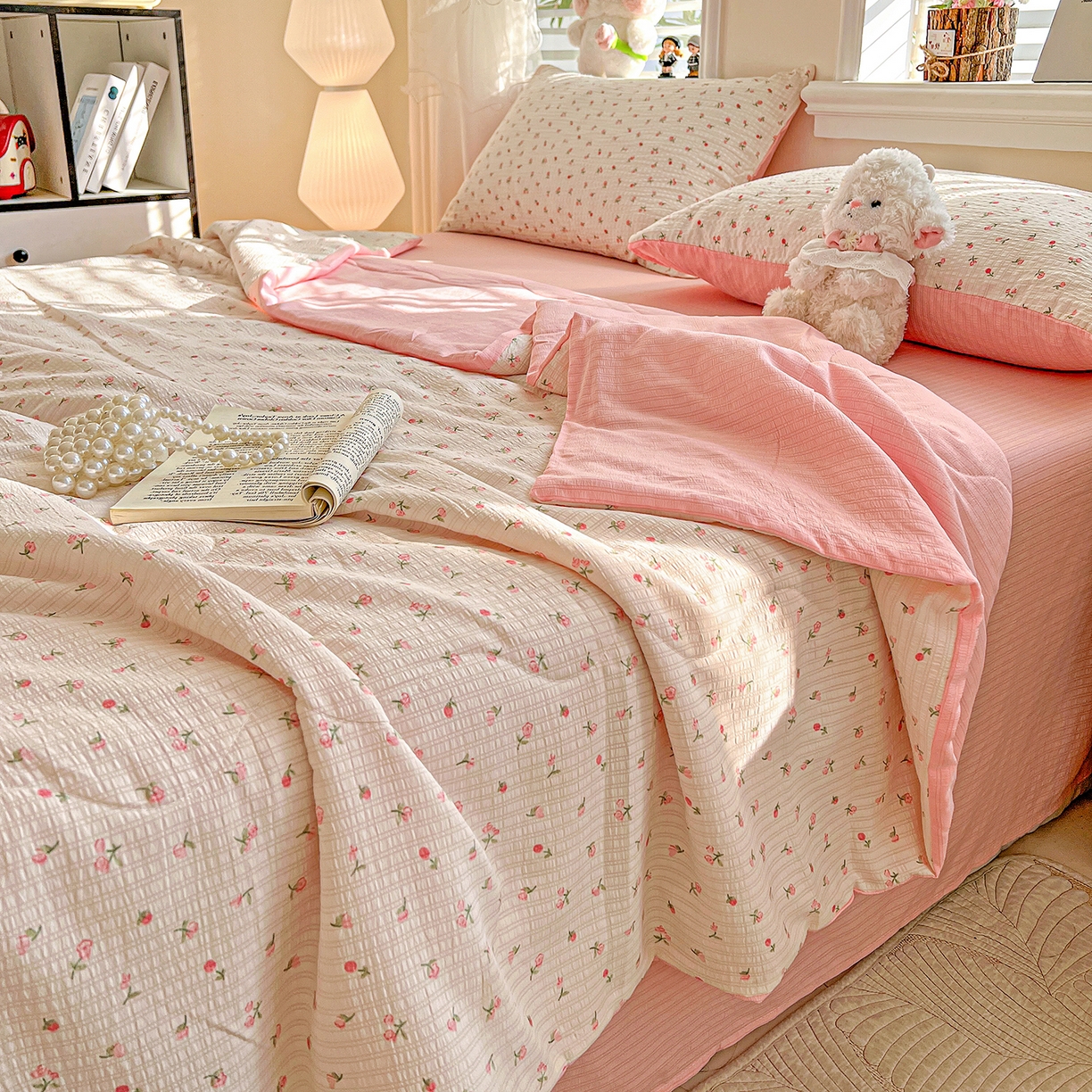 91家纺网 家纺一手货源 找家纺 王朝国际 2026新款A类彩竺棉印花夏被四件套 七里香