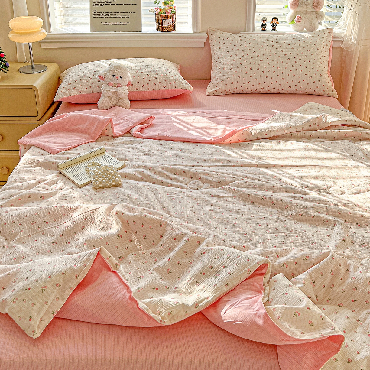 91家纺网 家纺一手货源 找家纺 王朝国际 2026新款A类彩竺棉印花夏被四件套 七里香