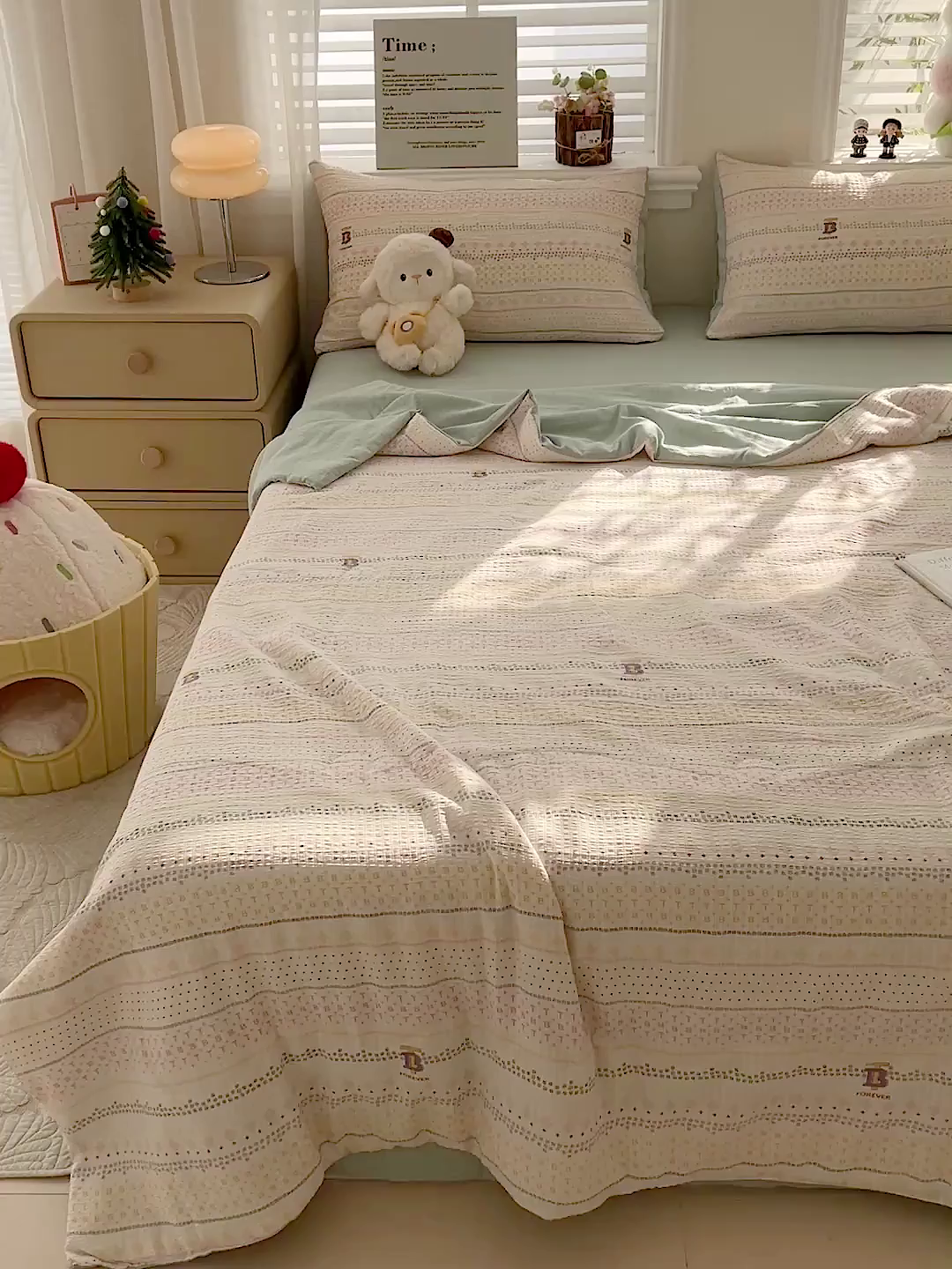 91家纺网 家纺一手货源 找家纺 王朝国际 2026新款A类彩竺棉印花夏被四件套 小欢喜