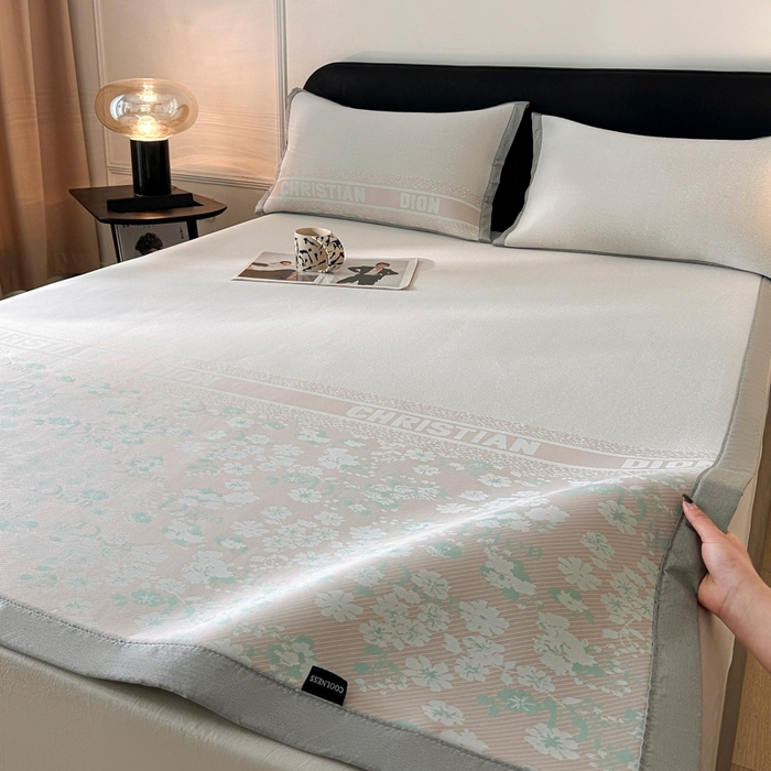 91家纺网 家纺一手货源 找家纺 慕尚家纺 2026春夏新款凉感冰丝提花凉席三件套 花艺 红绿