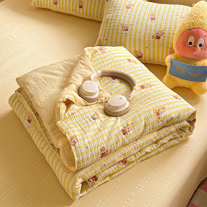 91家纺网 家纺一手货源 找家纺 王朝国际 2026新款A类彩竺棉印花夏被四件套 星星仔