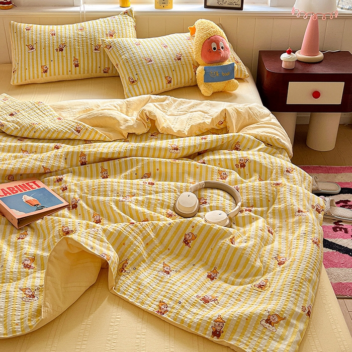 91家纺网 家纺一手货源 找家纺 王朝国际 2026新款A类彩竺棉印花夏被四件套 星星仔