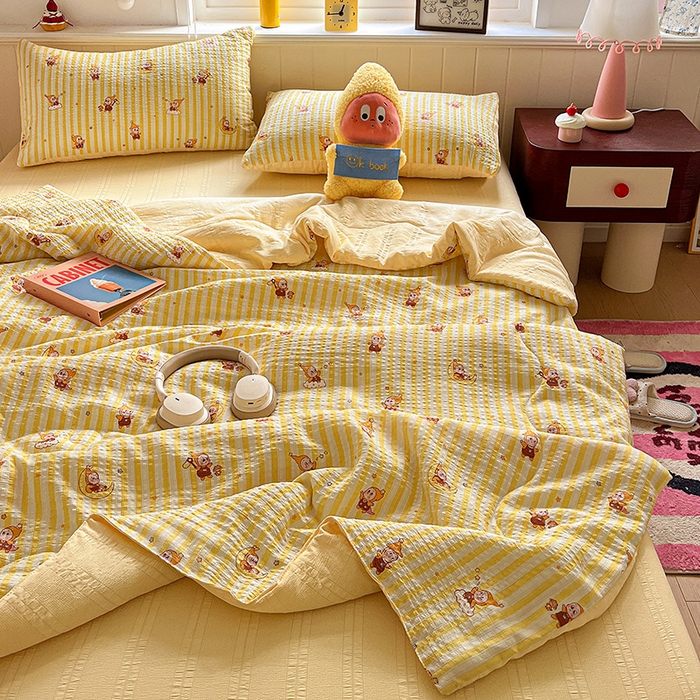 91家纺网 家纺一手货源 找家纺 王朝国际 2026新款A类彩竺棉印花夏被四件套 星星仔