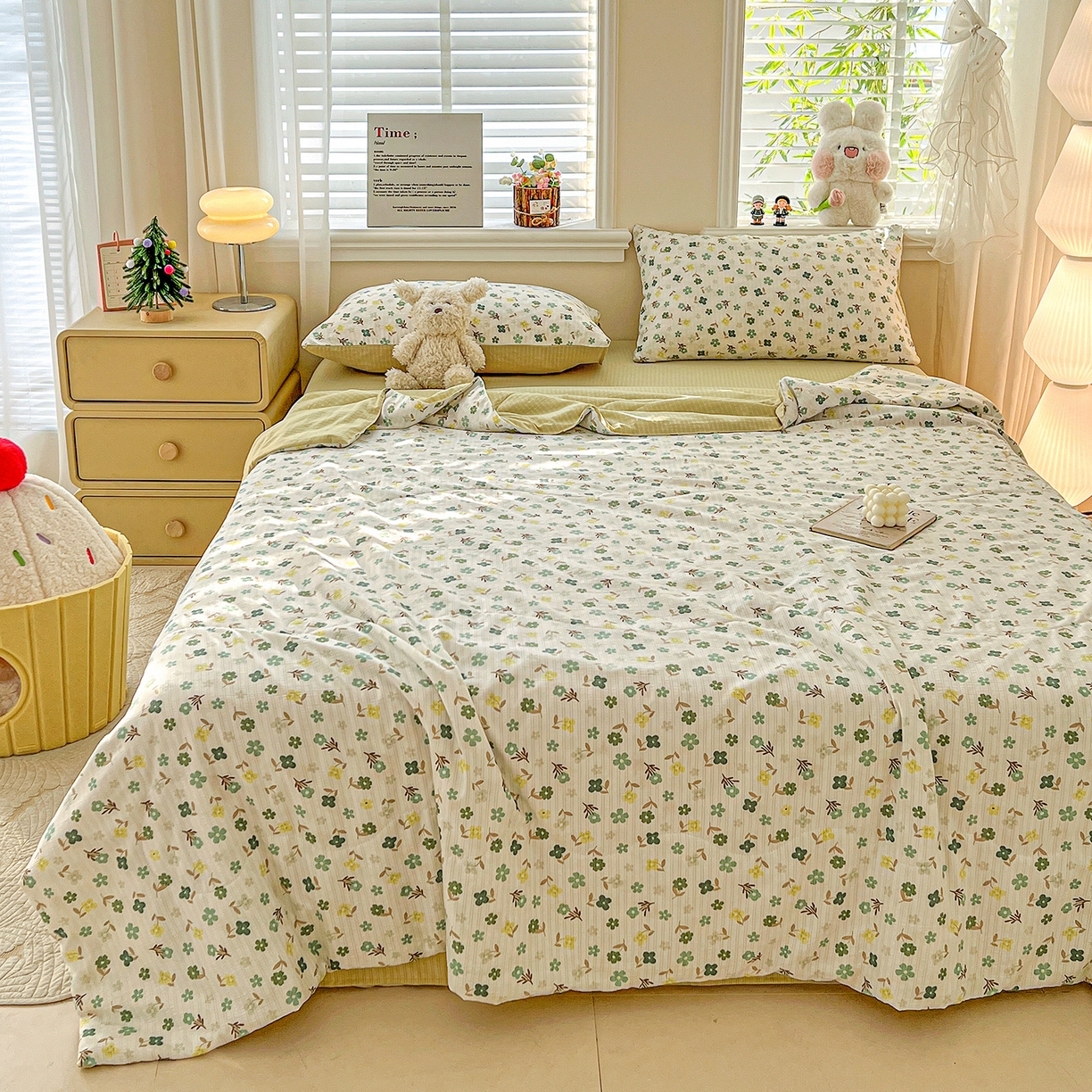 91家纺网 家纺一手货源 找家纺 王朝国际 2026新款A类彩竺棉印花夏被四件套 幸运草