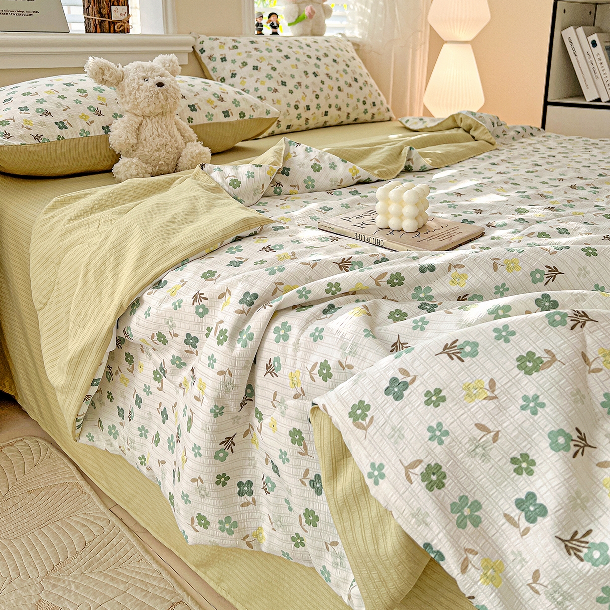 91家纺网 家纺一手货源 找家纺 王朝国际 2026新款A类彩竺棉印花夏被四件套 幸运草