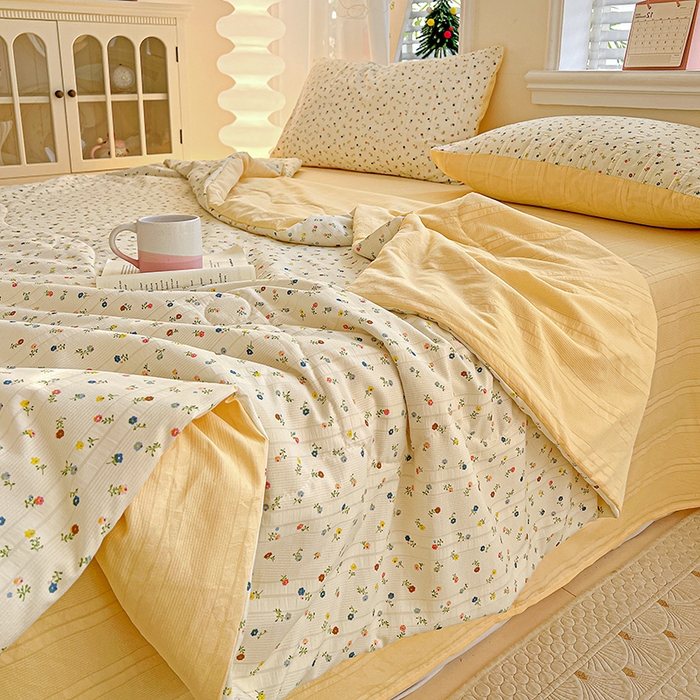 91家纺网 家纺一手货源 找家纺 王朝国际 2026新款A类彩竺棉印花夏被四件套 芝士奶盖