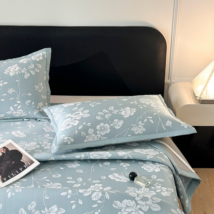 91家纺网 家纺一手货源 找家纺 慕尚家纺 2026春夏新款凉感冰丝提花凉席三件套 花语 蓝