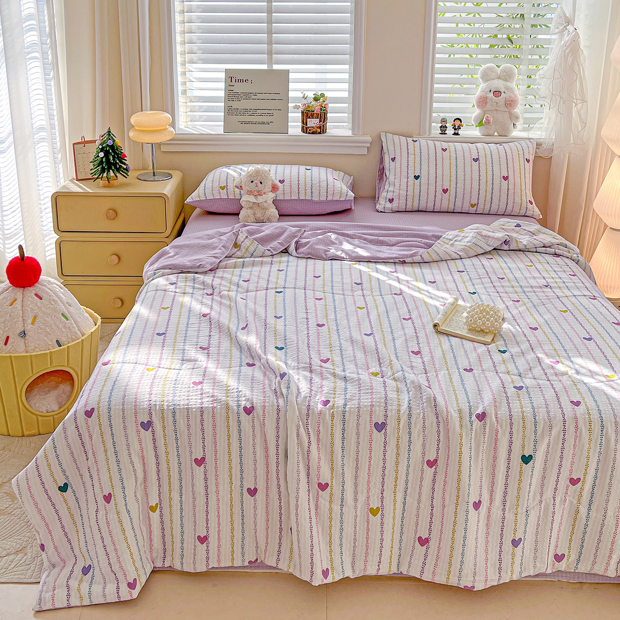 91家纺网 家纺一手货源 找家纺 王朝国际 2026新款A类彩竺棉印花夏被四件套 紫爱心