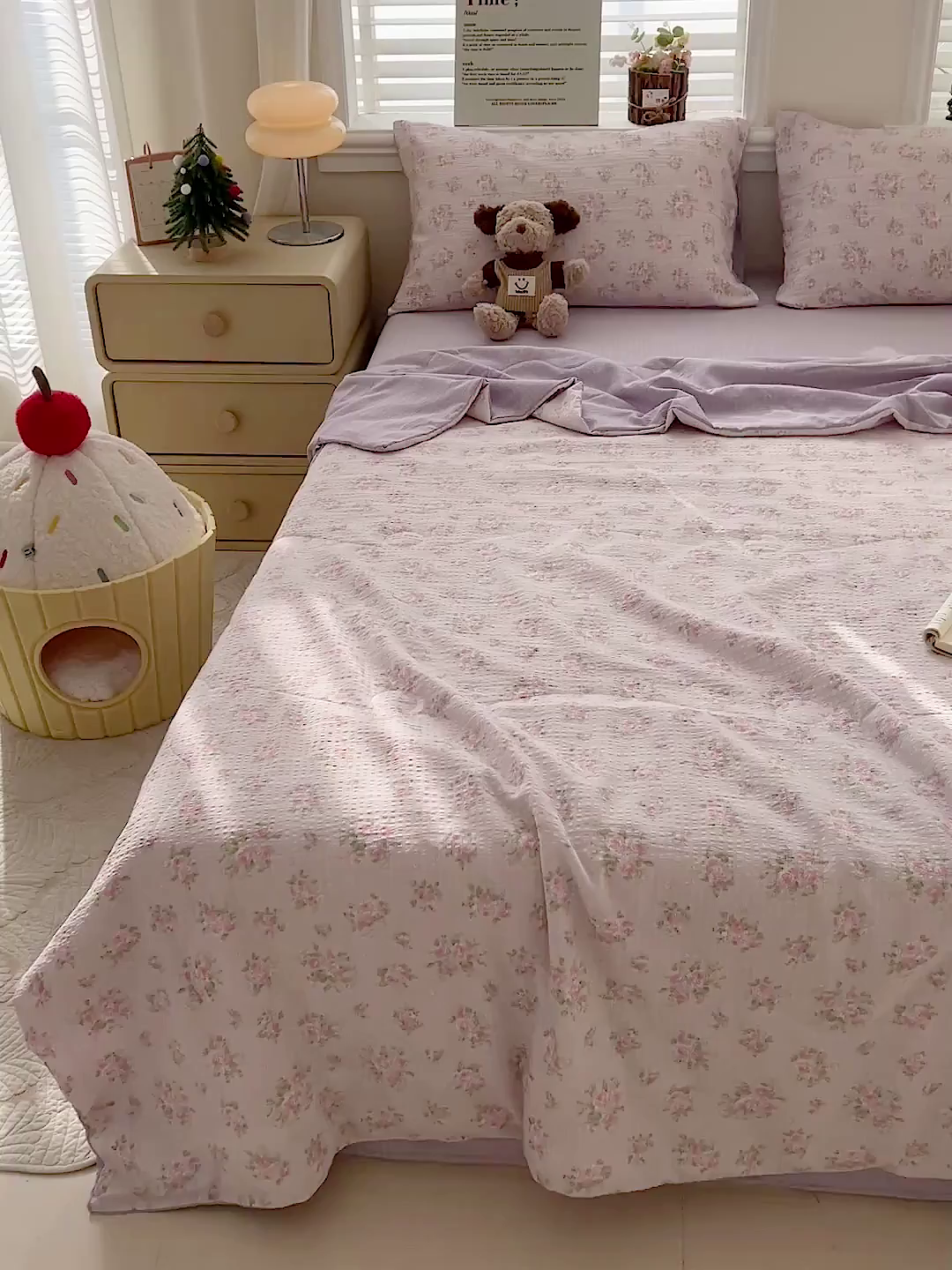 91家纺网 家纺一手货源 找家纺 王朝国际 2026新款A类彩竺棉印花夏被四件套 紫陌