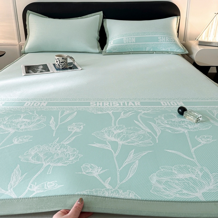 91家纺网 家纺一手货源 找家纺 慕尚家纺 2026春夏新款凉感冰丝提花凉席三件套 水仙 绿