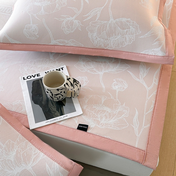 91家纺网 家纺一手货源 找家纺 慕尚家纺 2026春夏新款凉感冰丝提花凉席三件套 烟粉