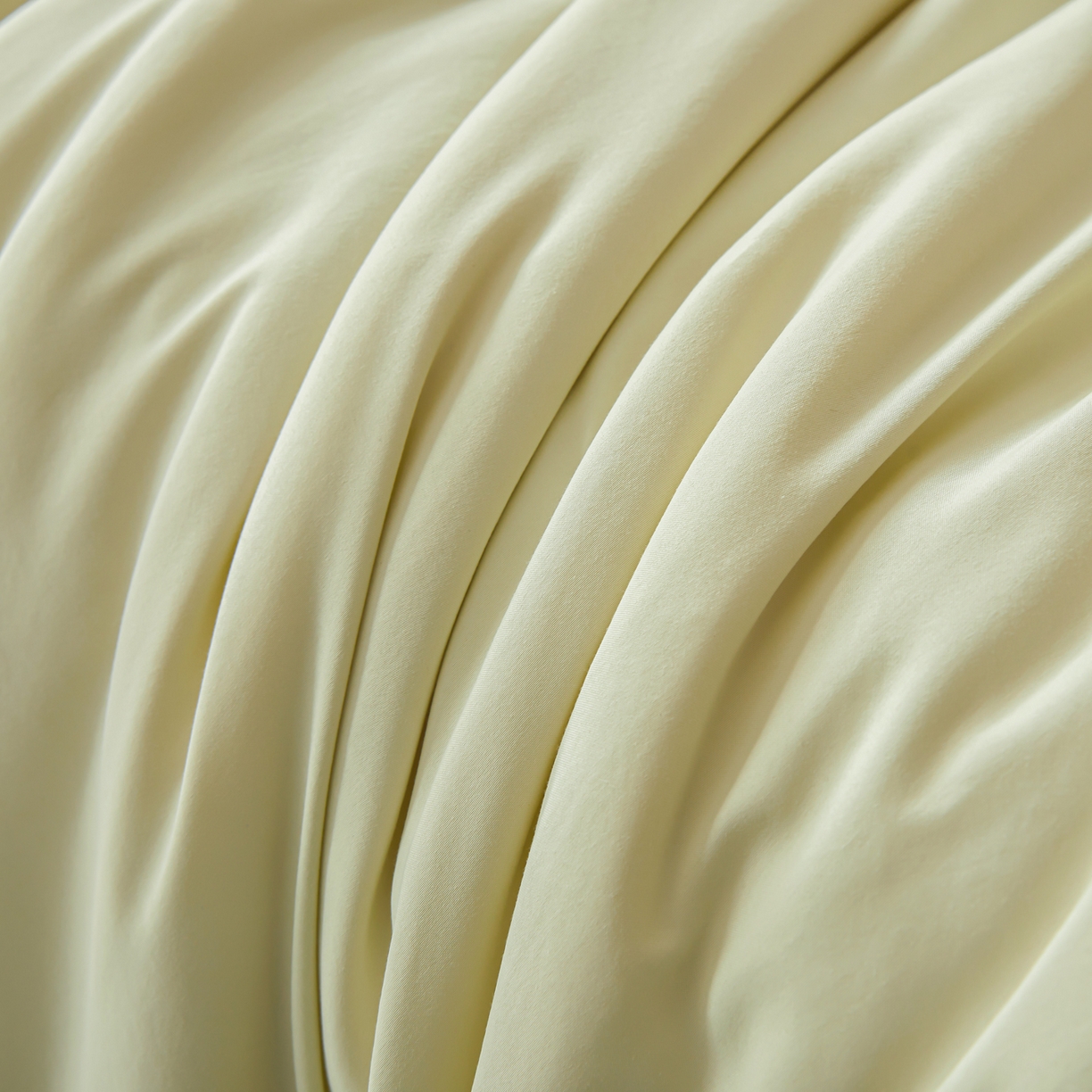 91家纺网 家纺一手货源 找家纺 秋泽家纺2026慕丝棉纯色凉感大豆纤维夏被 烫钻工艺四边踩棉不跑棉 抹茶绿