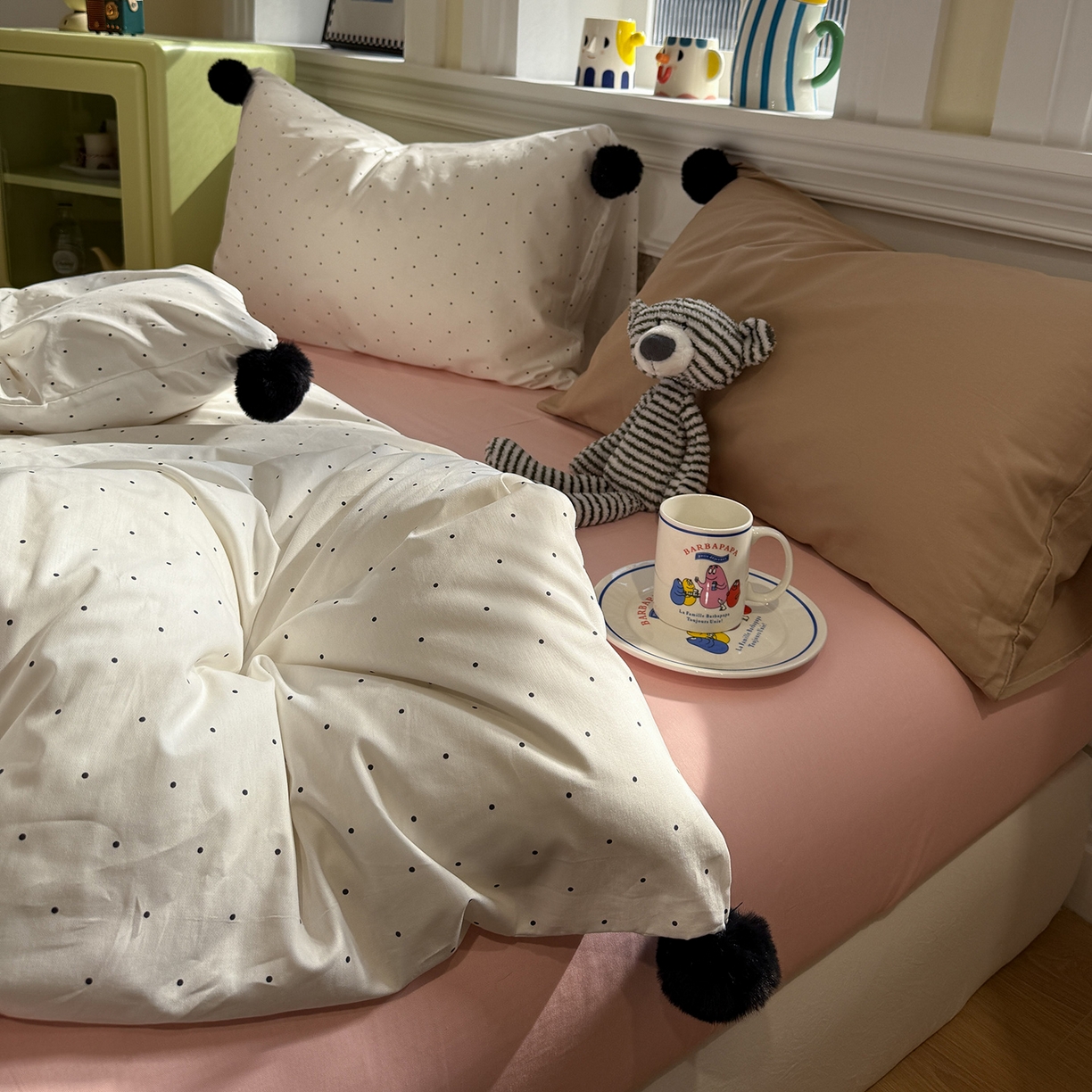 91家纺网 家纺一手货源 找家纺 慕尚家纺 2026新款全棉纯棉水洗带球工艺四件套 波点  米白