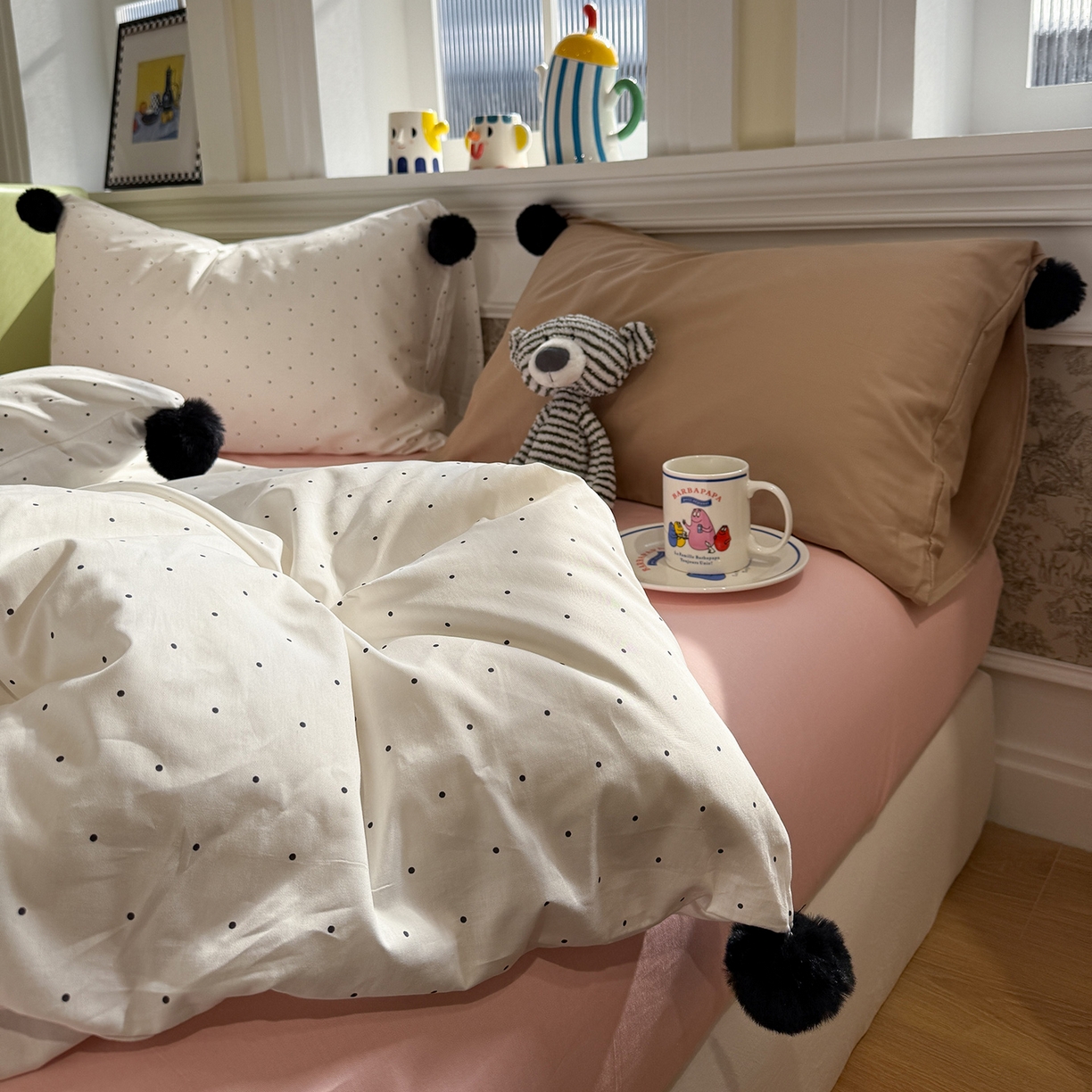 91家纺网 家纺一手货源 找家纺 慕尚家纺 2026新款全棉纯棉水洗带球工艺四件套 波点  米白