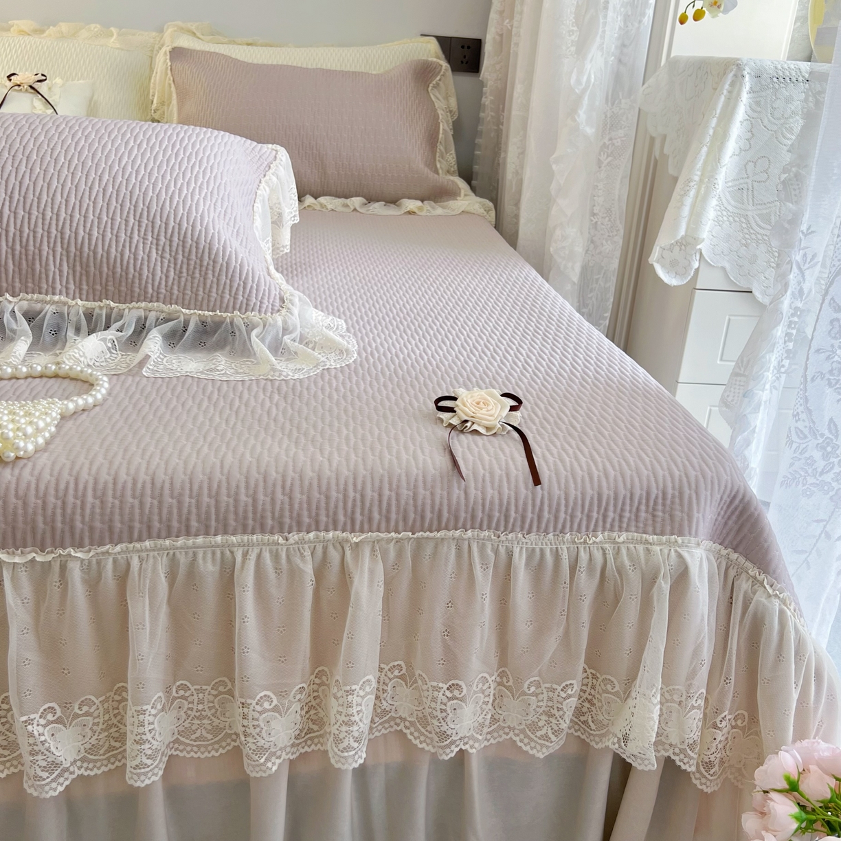 91家纺网 家纺一手货源 找家纺 恋尚羽 2026新款高分子PE凉泡泡大床裙凉感席波浪冰豆豆凉席席子三件套-系列 山茶可可 咖色