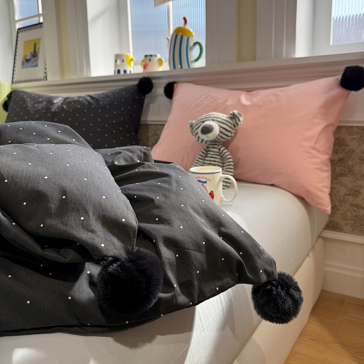 91家纺网 家纺一手货源 找家纺 慕尚家纺 2026新款全棉纯棉水洗带球工艺四件套 波点黑