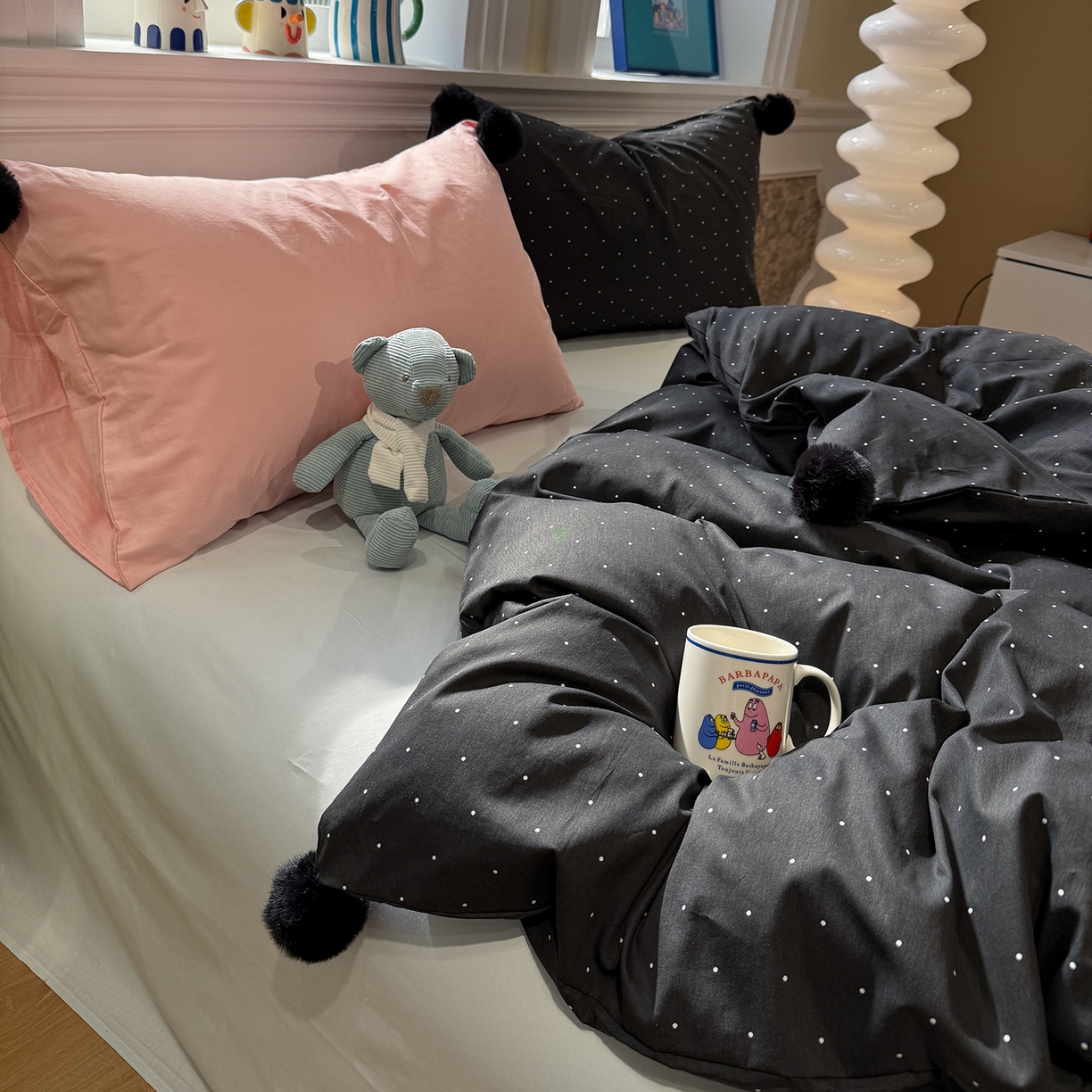 91家纺网 家纺一手货源 找家纺 慕尚家纺 2026新款全棉纯棉水洗带球工艺四件套 波点黑