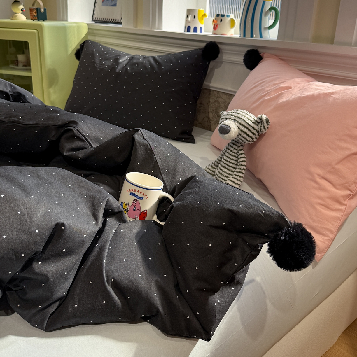 91家纺网 家纺一手货源 找家纺 慕尚家纺 2026新款全棉纯棉水洗带球工艺四件套 波点黑