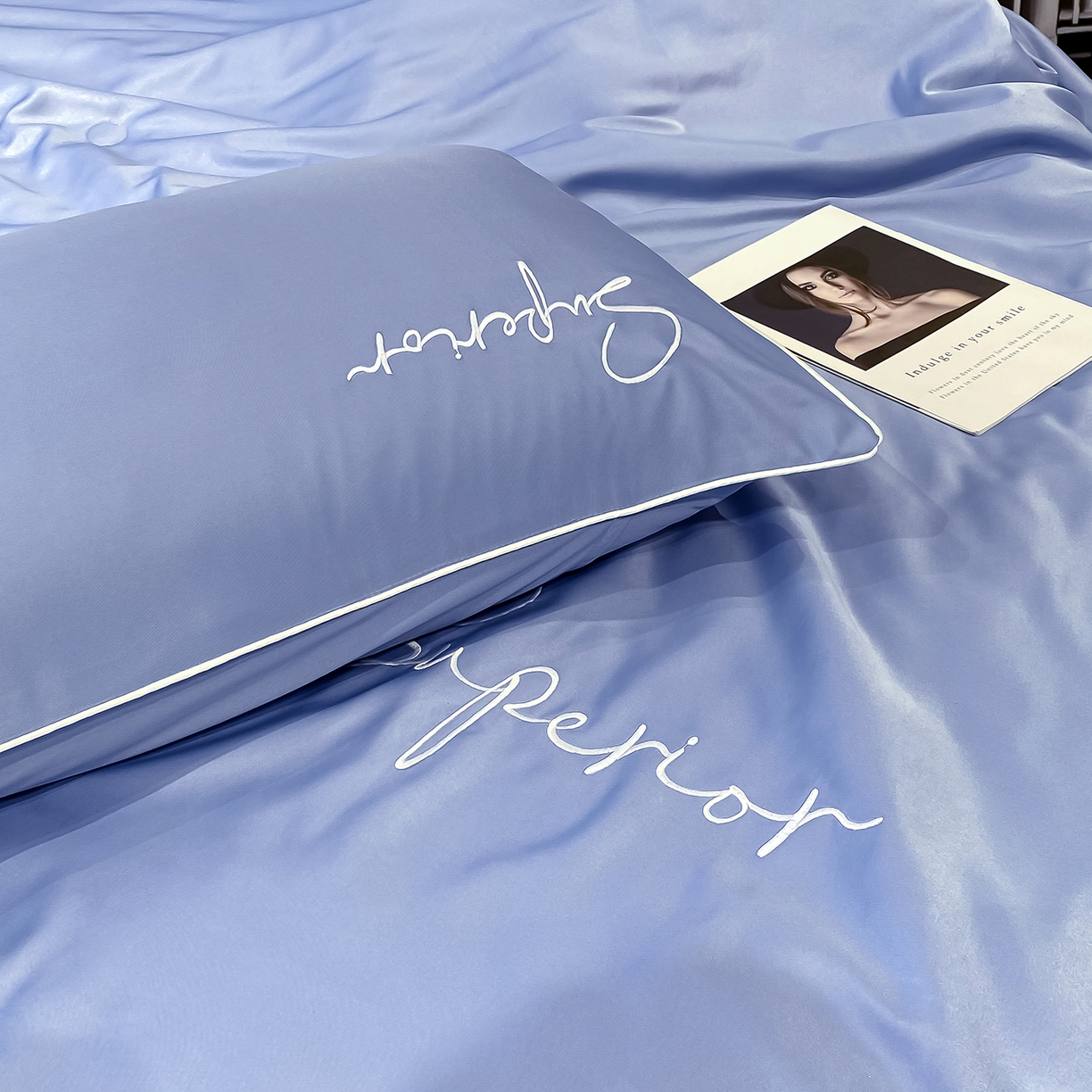 91家纺网 家纺一手货源 找家纺 吾诺家居 2026新款字母刺绣水洗天丝夏被夏凉被空调被四件套-字母 字母黄兰