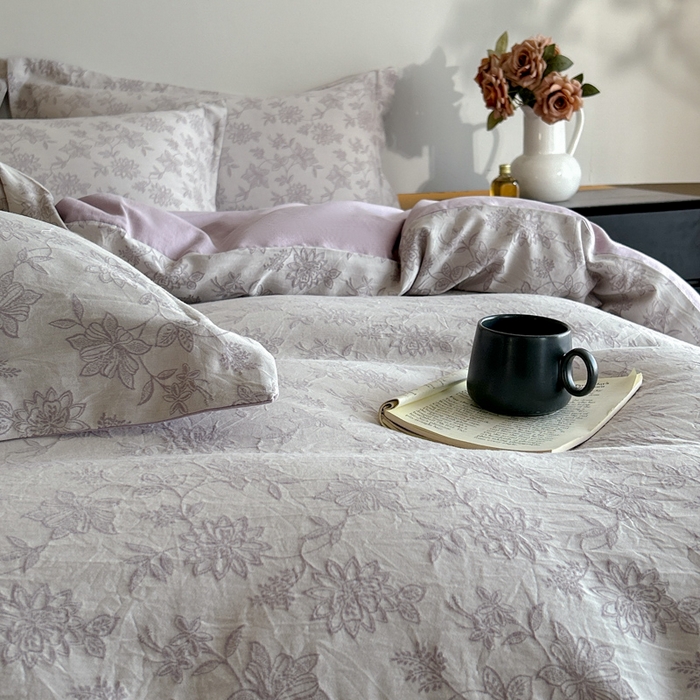 91家纺网 家纺一手货源 找家纺 禾时 2026春夏新品色织提花夏被夏凉被空调被四件套（配全棉纱布） 艾莉（紫）