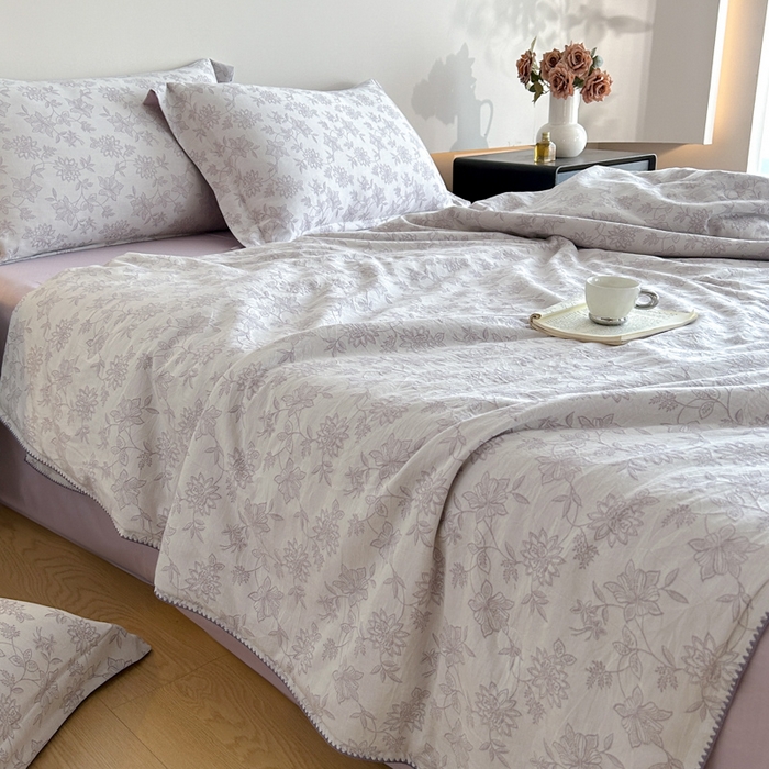 91家纺网 家纺一手货源 找家纺 禾时 2026春夏新品色织提花夏被夏凉被空调被四件套（配全棉纱布） 艾莉（紫）