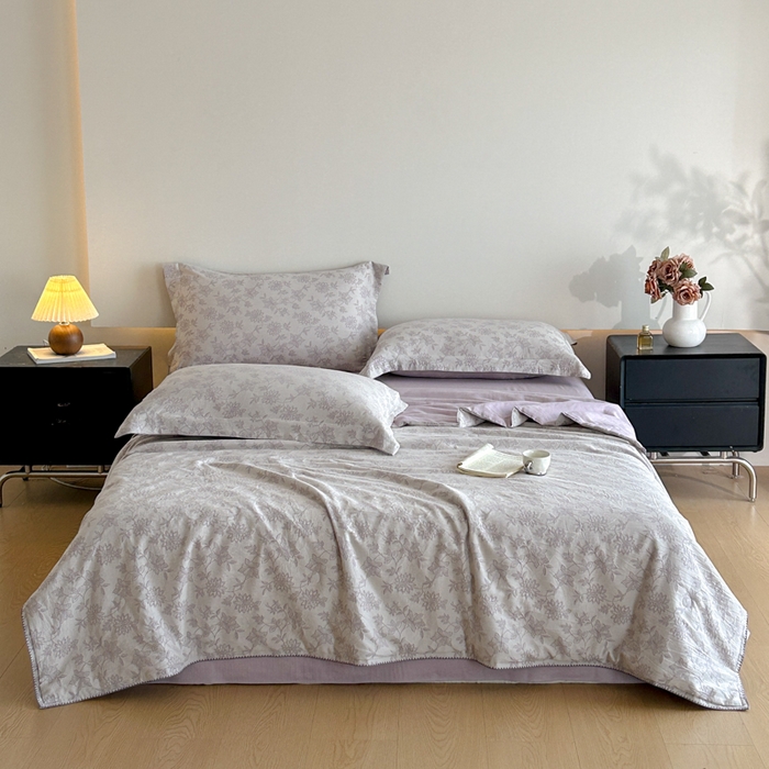 91家纺网 家纺一手货源 找家纺 禾时 2026春夏新品色织提花夏被夏凉被空调被四件套（配全棉纱布） 艾莉（紫）