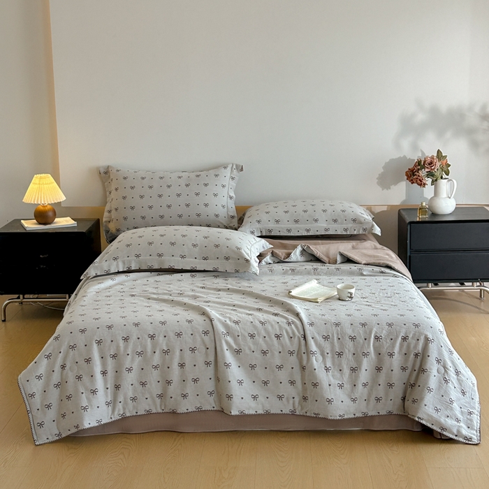 91家纺网 家纺一手货源 找家纺 禾时 2026春夏新品色织提花夏被夏凉被空调被四件套（配全棉纱布） 蝴蝶结（咖色）