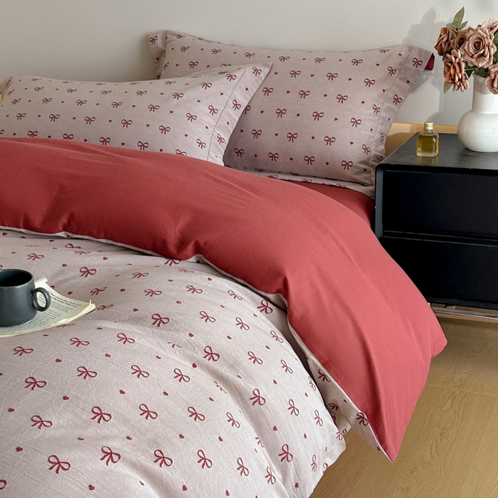 91家纺网 家纺一手货源 找家纺 禾时 2026春夏新品色织提花夏被夏凉被空调被四件套（配全棉纱布） 蝴蝶结（酒红）