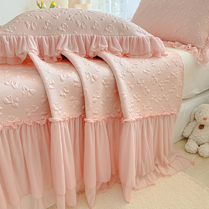 91家纺网 家纺一手货源 找家纺 （总）金绣美居 2026新款PE高分子复合凉感席韩版床裙款凉席三件套-小确幸