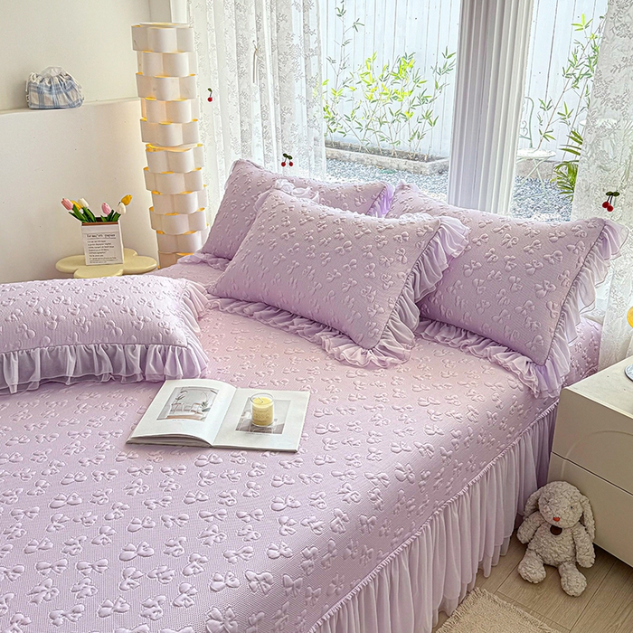 91家纺网 家纺一手货源 找家纺 金绣美居 2026新款PE高分子复合凉感席韩版床裙款凉席三件套-小确幸 小确幸-紫色