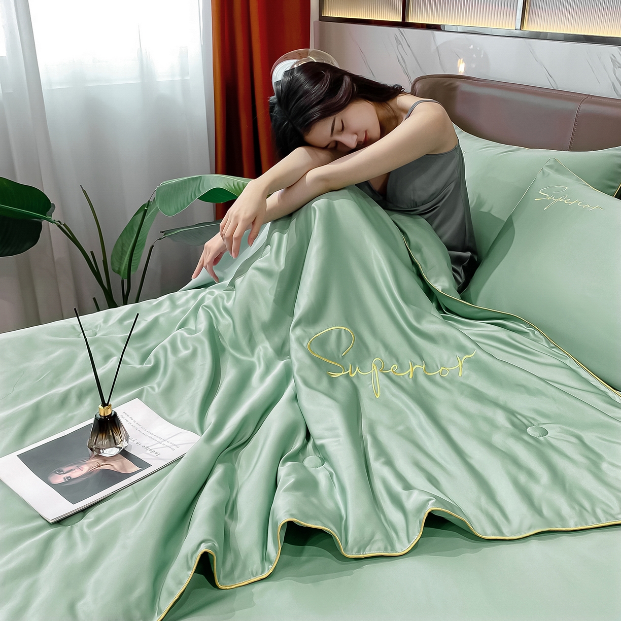 91家纺网 家纺一手货源 找家纺 吾诺家居 2026新款字母刺绣水洗天丝夏被夏凉被空调被四件套-字母 字母琉璃绿