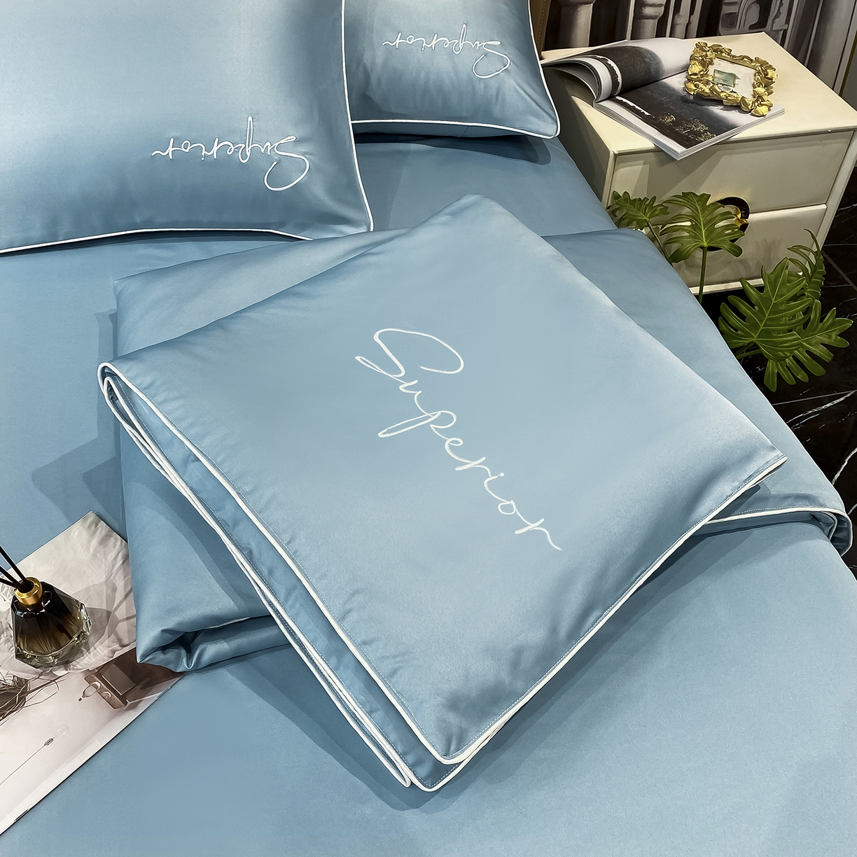 91家纺网 家纺一手货源 找家纺 吾诺家居 2026新款字母刺绣水洗天丝夏被夏凉被空调被四件套-字母 字母石兰