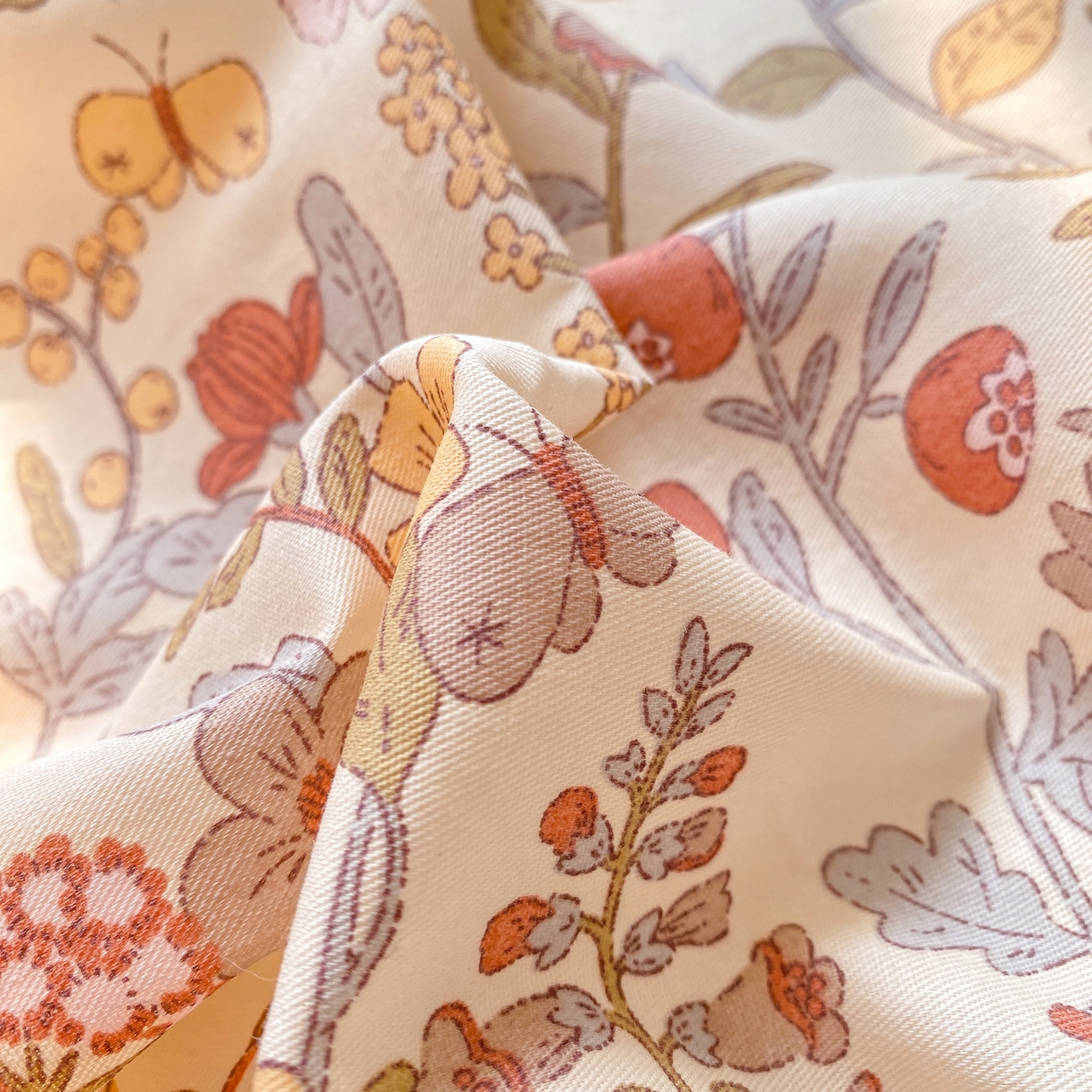 91家纺网 家纺一手货源 找家纺 女子家纺 2026新款全棉纯棉印花小印花花卉款单床笠床笠单件 京都花园