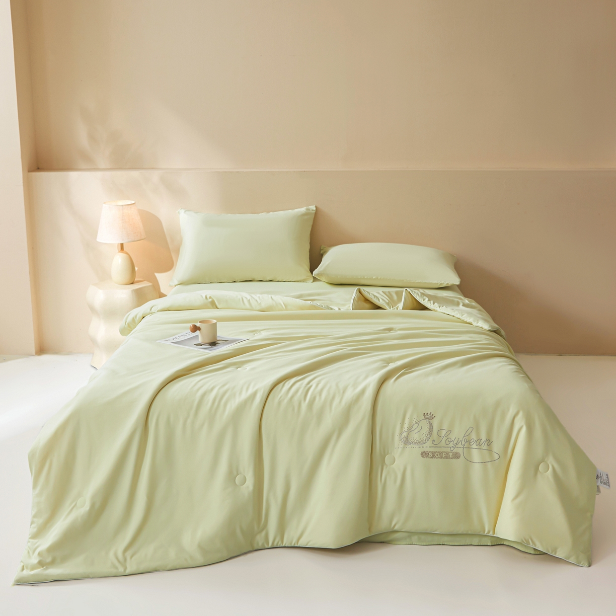 91家纺网 家纺一手货源 找家纺 （总）秋泽家纺2026慕丝棉纯色凉感大豆纤维夏被 烫钻工艺四边踩棉不跑棉