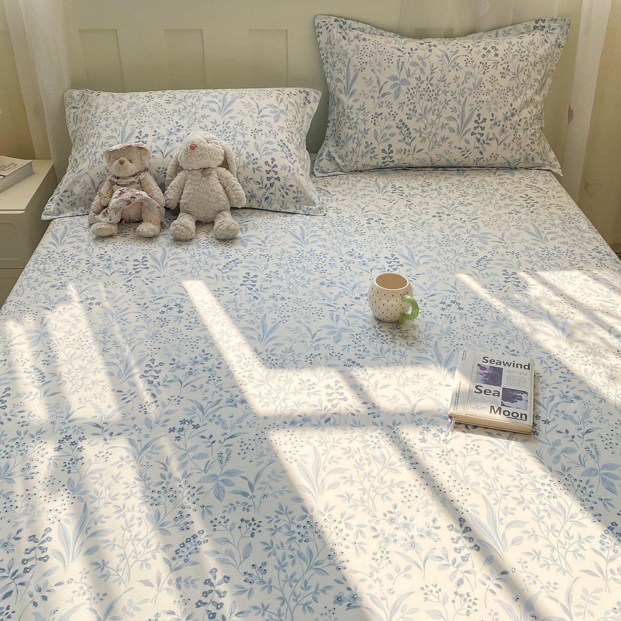 91家纺网 家纺一手货源 找家纺 女子家纺 2026新款全棉纯棉印花小印花花卉款单床笠床笠单件 蓝沫