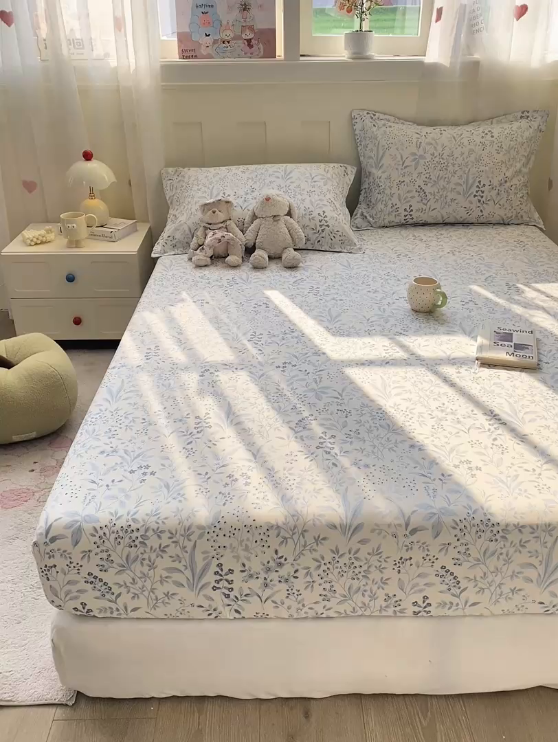91家纺网 家纺一手货源 找家纺 女子家纺 2026新款全棉纯棉印花小印花花卉款单床笠床笠单件 蓝沫