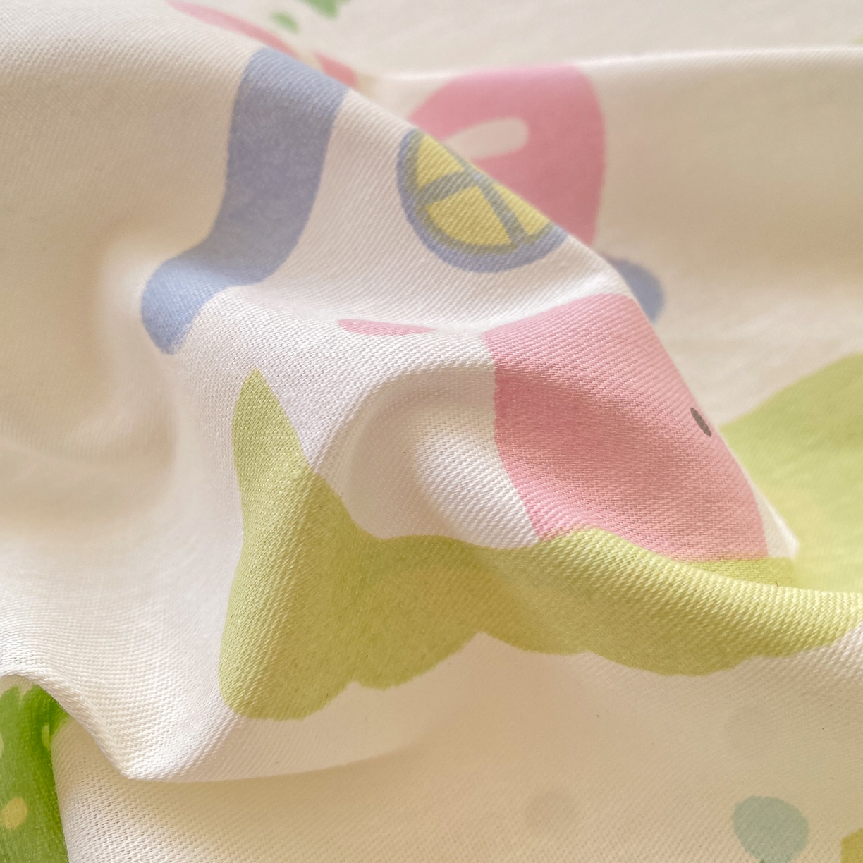 91家纺网 家纺一手货源 找家纺 女子家纺 2026新款全棉纯棉印花小印花花卉款单床笠床笠单件 妙趣乐园