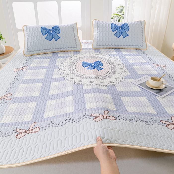 91家纺网 家纺一手货源 找家纺 羽梦家纺 2026新款冰柔丝乳胶床单款凉席蝴蝶结