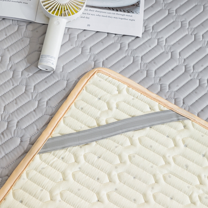 91家纺网 家纺一手货源 找家纺 羽梦家纺 2026新款冰柔丝乳胶床单款凉席灰色