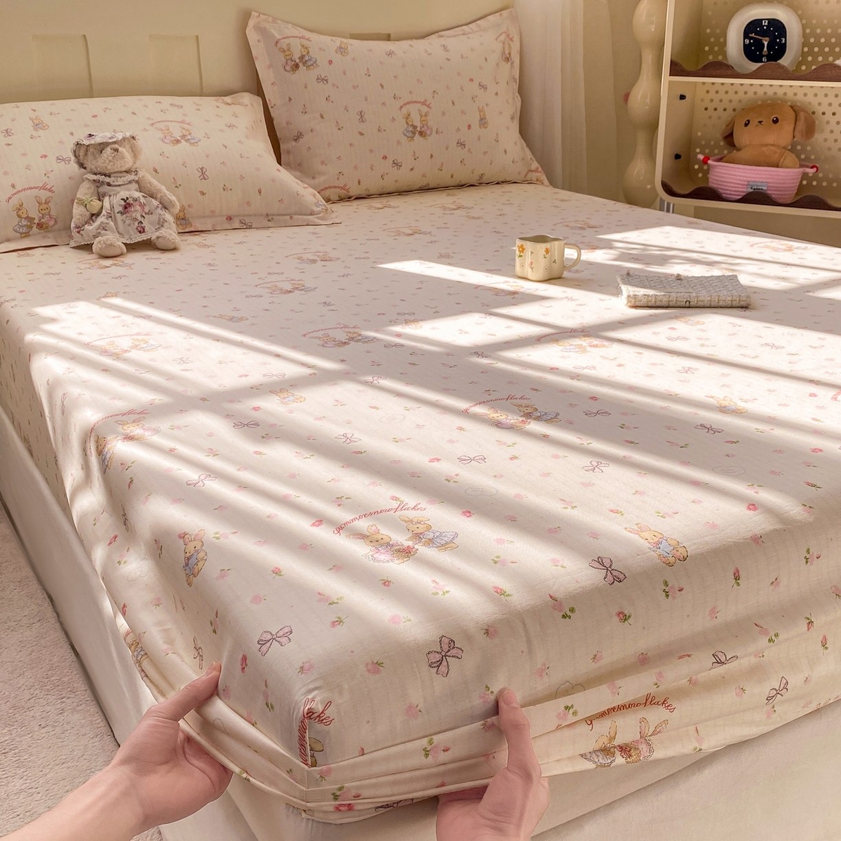 91家纺网 家纺一手货源 找家纺 女子家纺 2026新款全棉纯棉印花小印花花卉款单床笠床笠单件 甜蜜纪念日