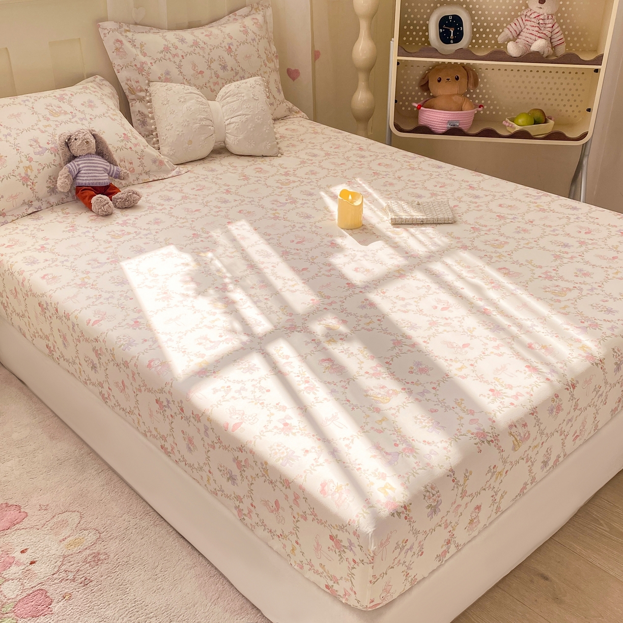 91家纺网 家纺一手货源 找家纺 女子家纺 2026新款全棉纯棉印花小印花花卉款单床笠床笠单件 童话花町