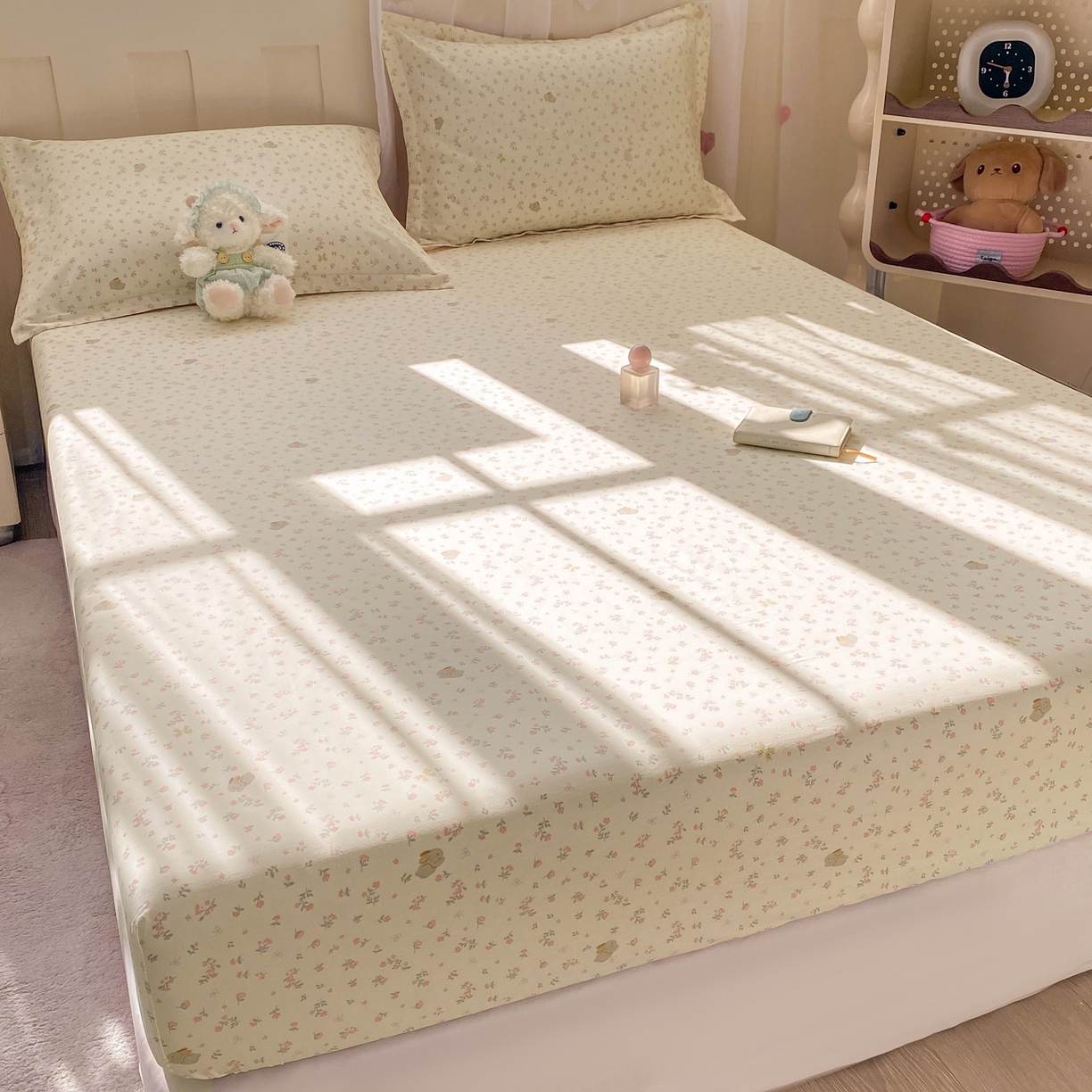 91家纺网 家纺一手货源 找家纺 女子家纺 2026新款全棉纯棉印花小印花花卉款单床笠床笠单件 微花耳耳粉